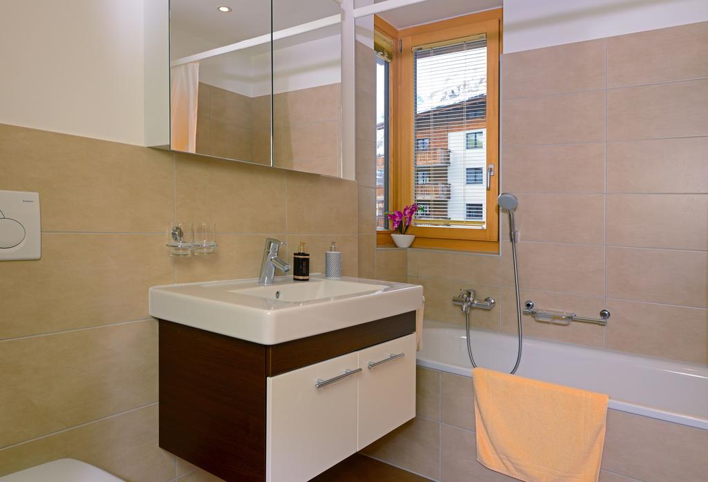 Ferienwohnung Haus Achilles Zermatt Chambre photo